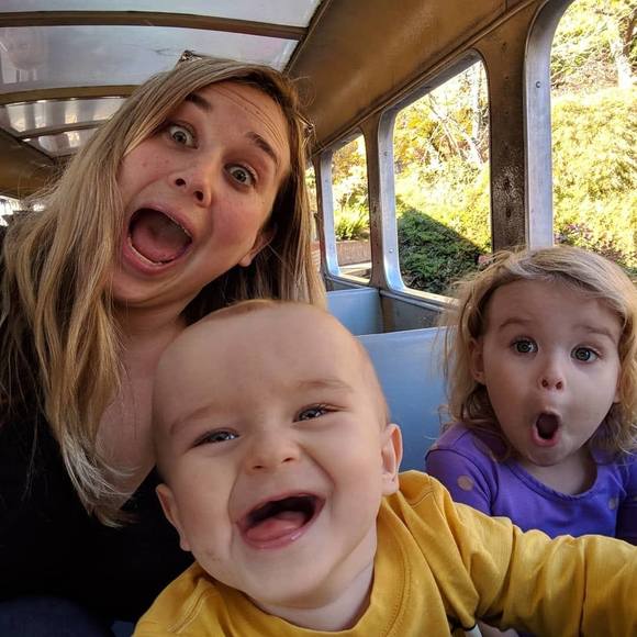 Meet your Posher, Robin - Picture 1 of 1